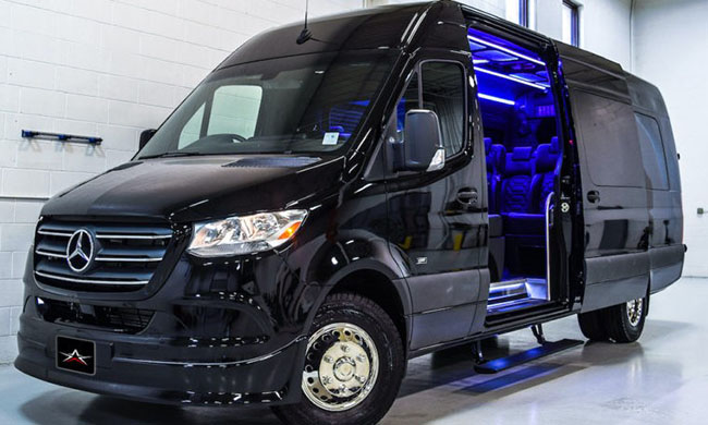 Mercedes Sprinter Forward Facing Style Mercedes Sprinter Forward Facing Style